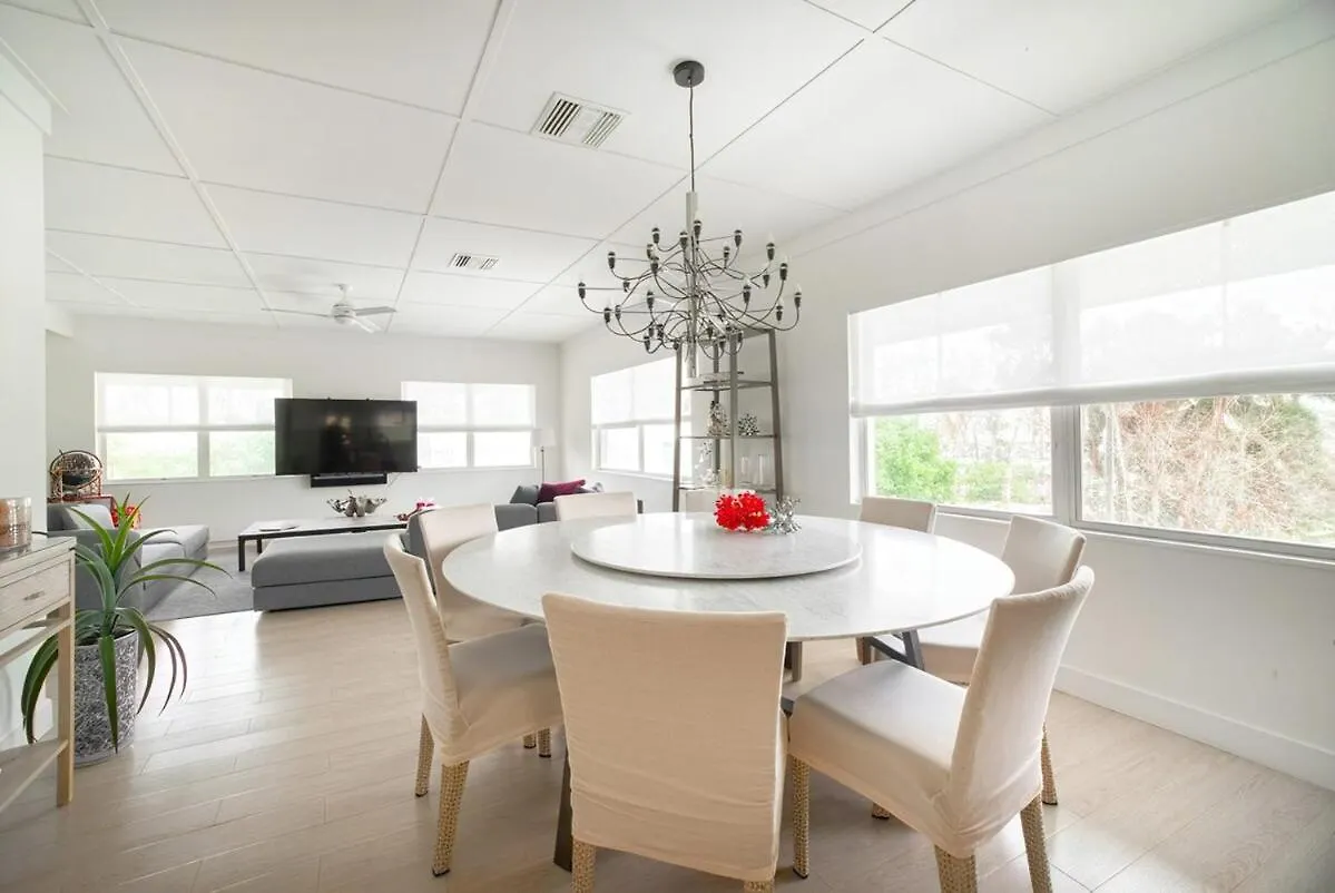 Cayman Luxury Rentals At Cayman Club # 25 Grand Cayman Appartement